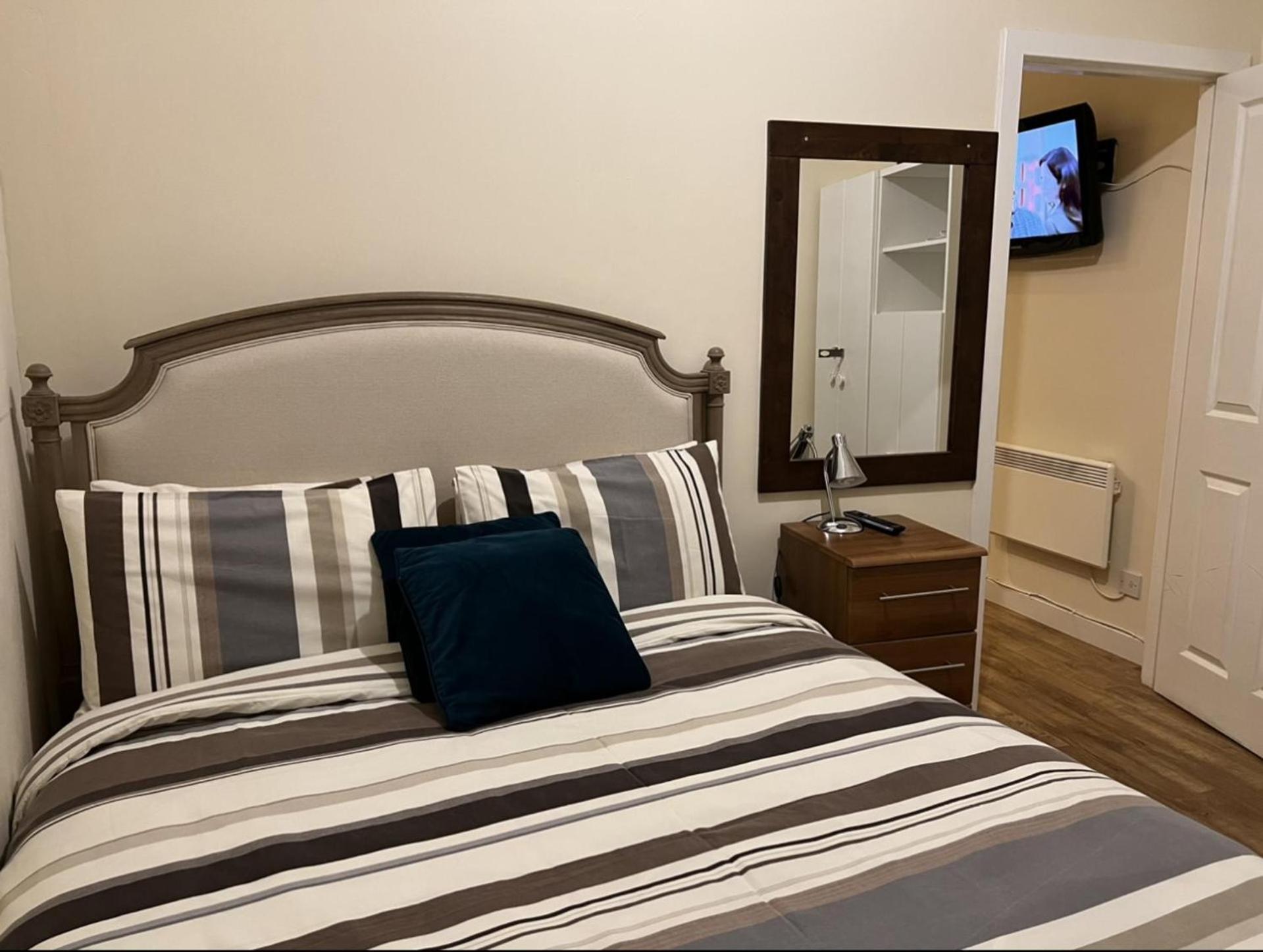 Aberdeen Stay Central 2-Bedrooms Apt-No Party Exterior foto